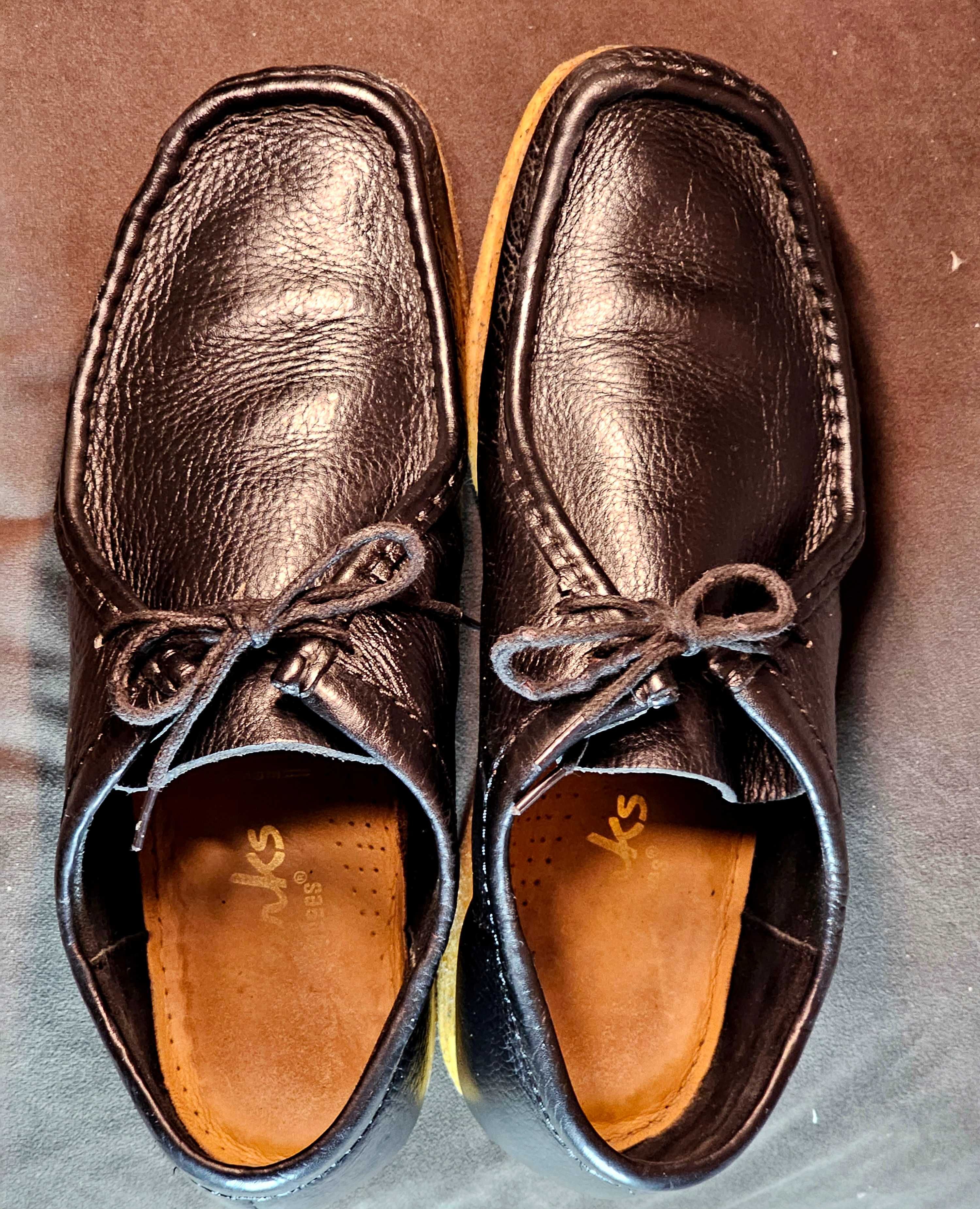 Продам кожаные оригинальные ботинки Clarks Wallabee 43р
