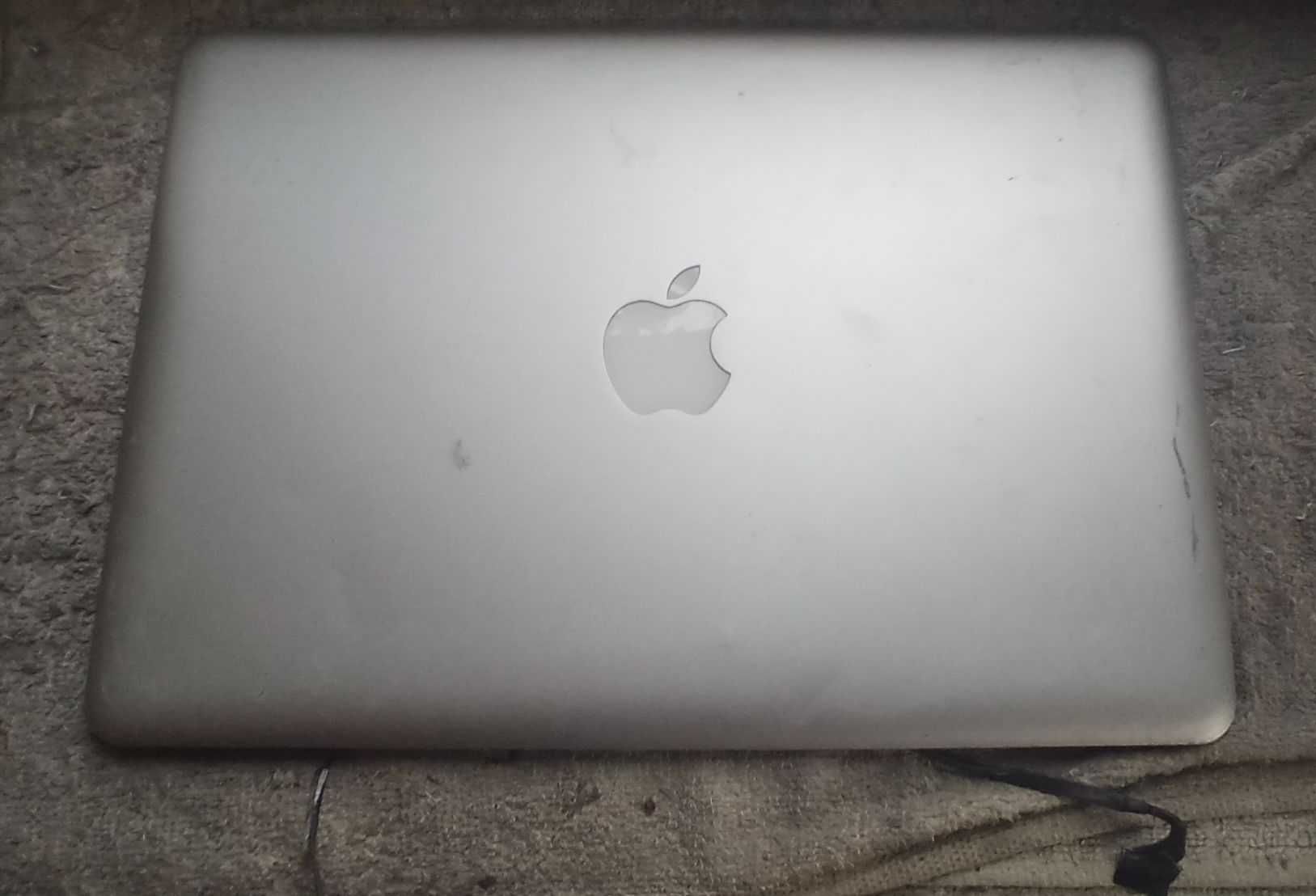 matryca Apple A1278 (?)
