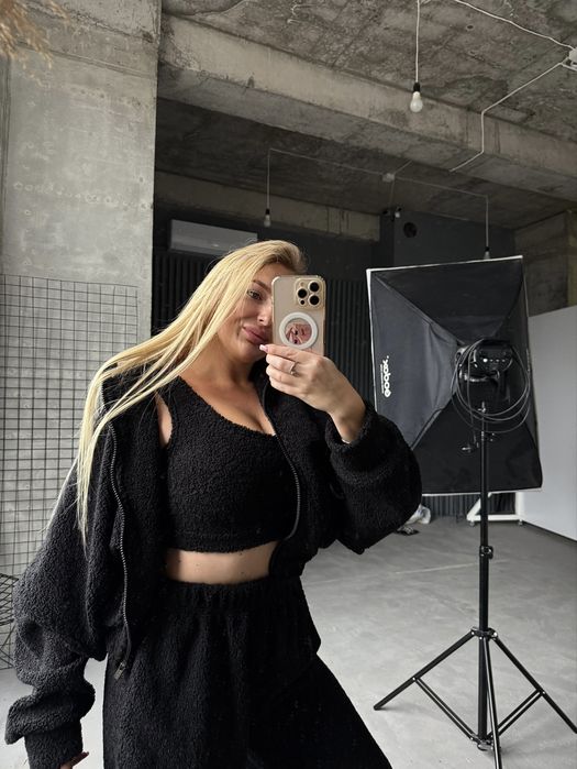 Женский  спортивный костюм тройка