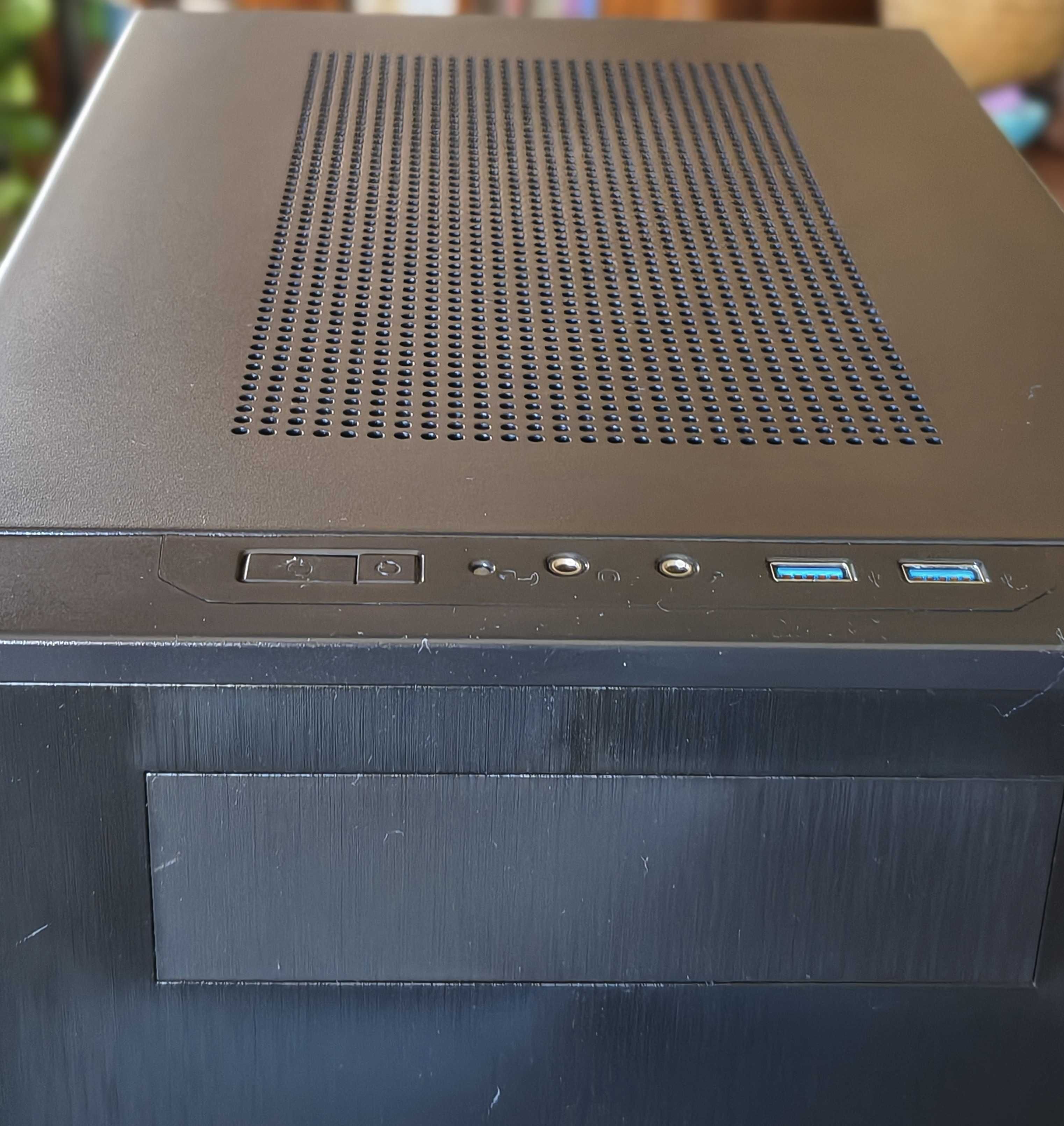 Komputer biurowy Intel Core i5-4690K, 16GB, SSD 256GB, mini ITX
