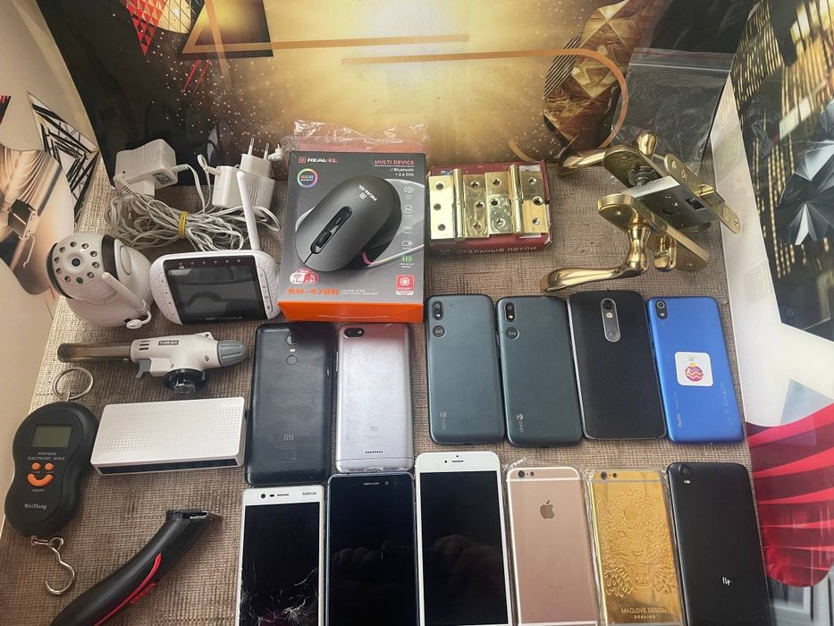 Лот різної техніки ціна в описі за кожну позицію