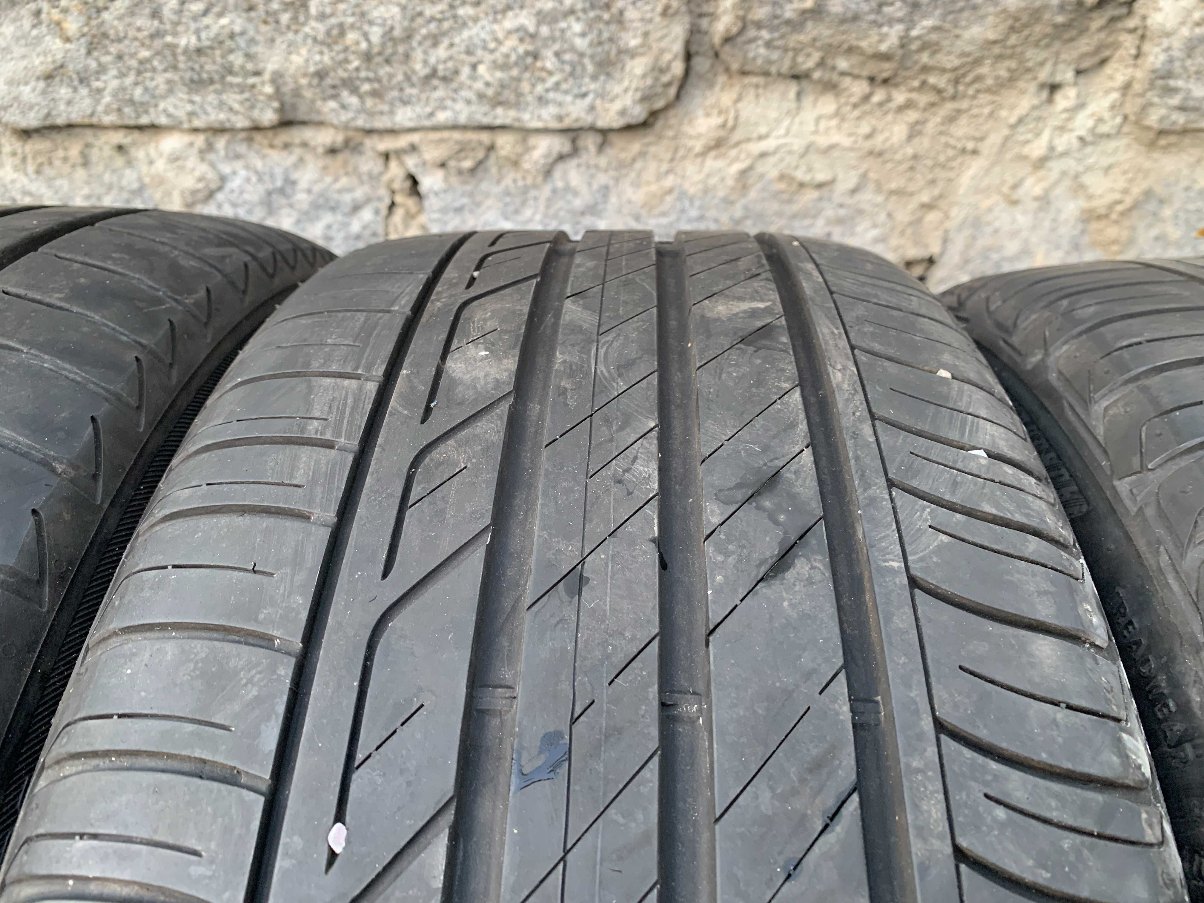 Koła letnie 18 Felgi Volvo 869820.8 Opony 225/40 R18 5x108 ET52,5 Ford