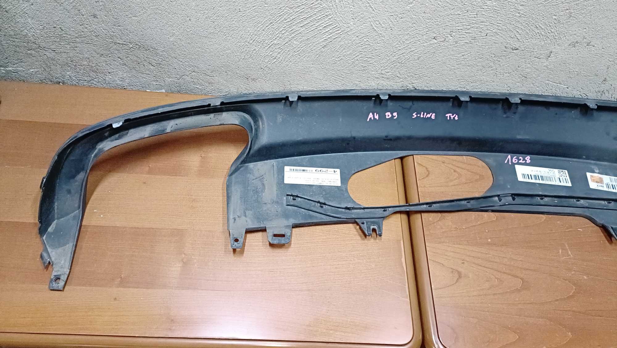 Audi A4 B9 S-line Spoiler zderzaka tył