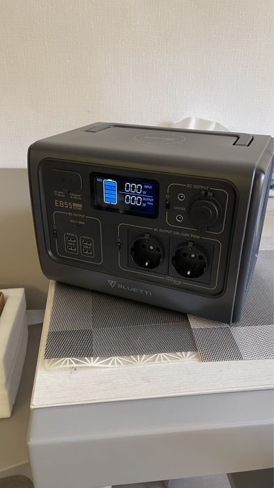Зарядна станція Bluetti EB55