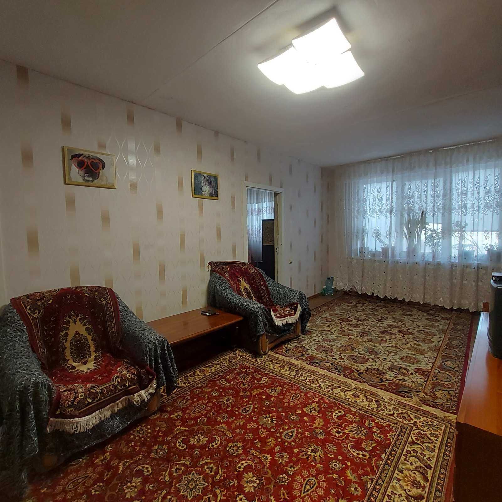 Продам 4х кімнатну квартиру пр Гагарина