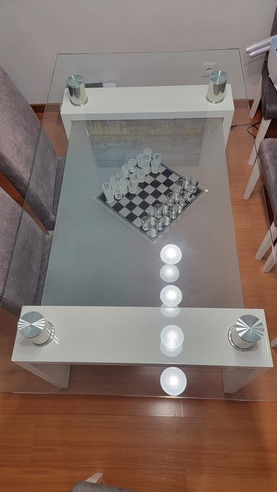 Conjunto de mesas de sala em vidro