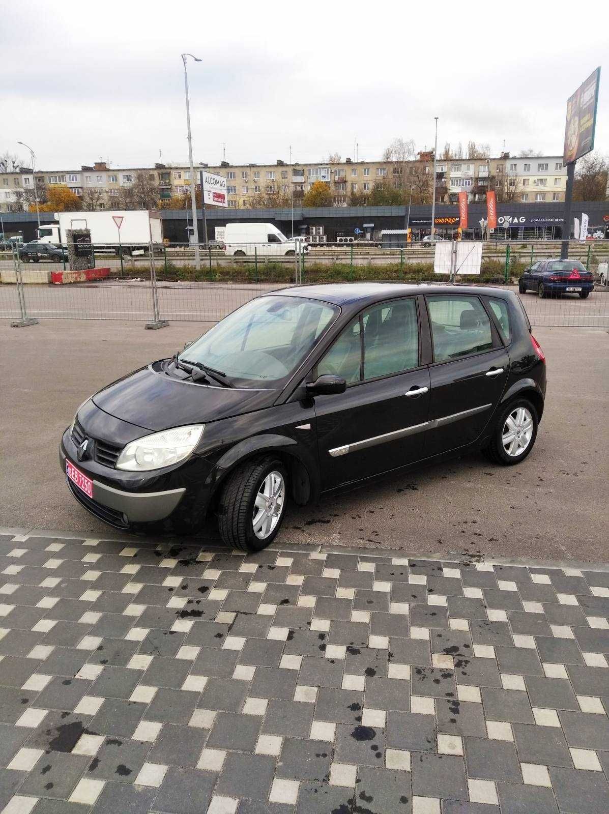 Renault Scenic..