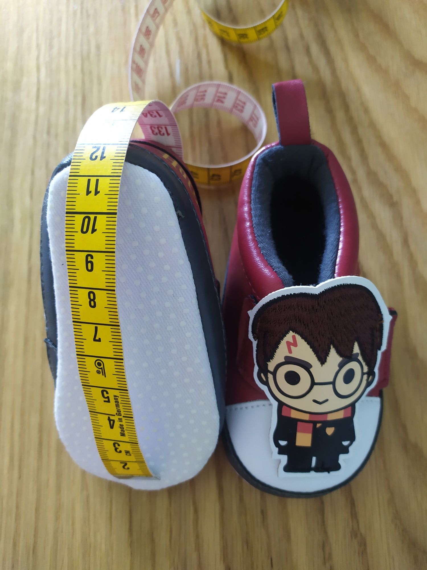 Obuwie (buty, buciki) niemowlęce Harry Potter roz. 19 - Pepco
