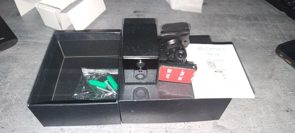 Mini kamera na kartę Sim