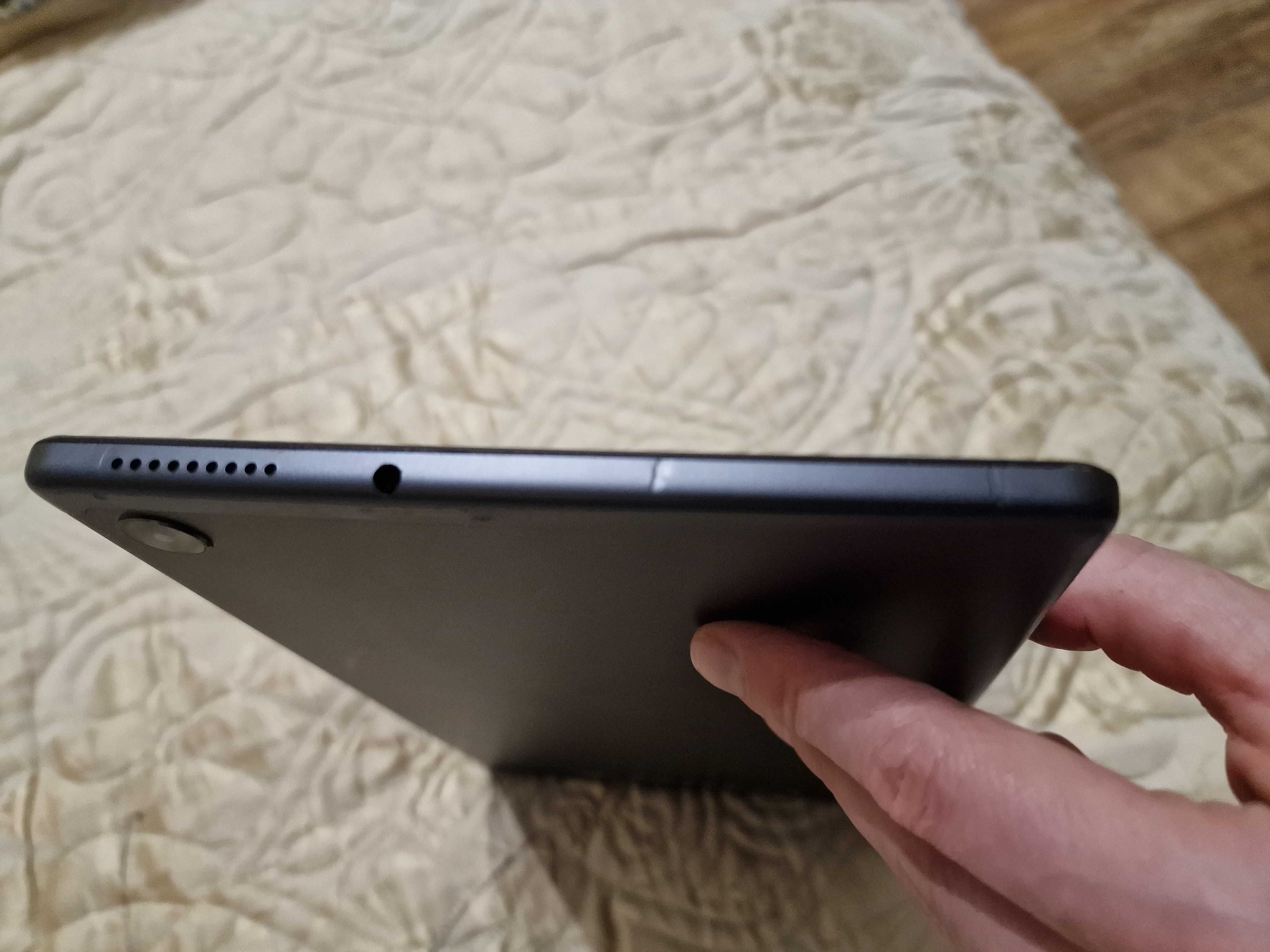 Планшет Lenovo TAB M10 HD