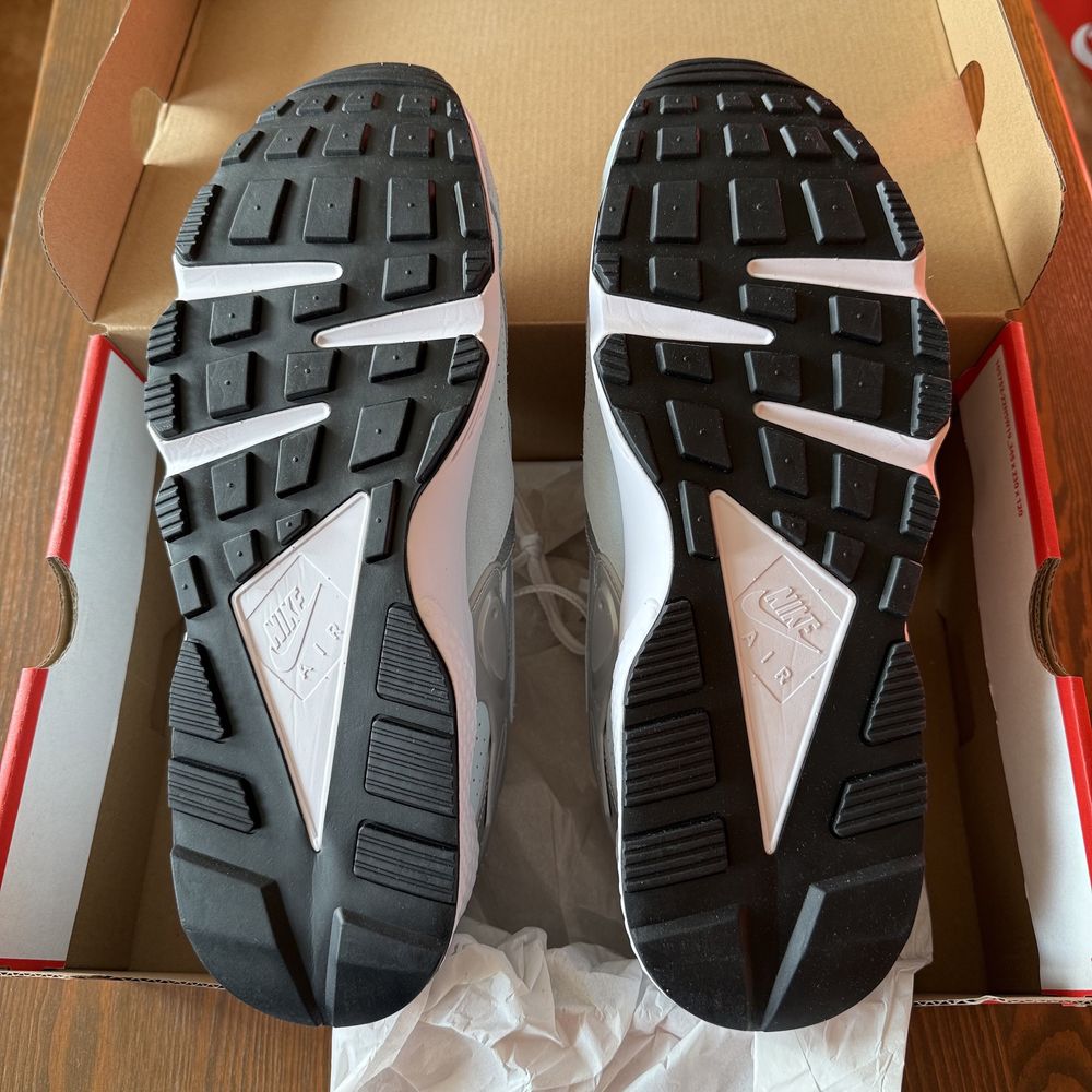 Нові Кросівки Nike Air Huarache Runner (Розмір 47.5)