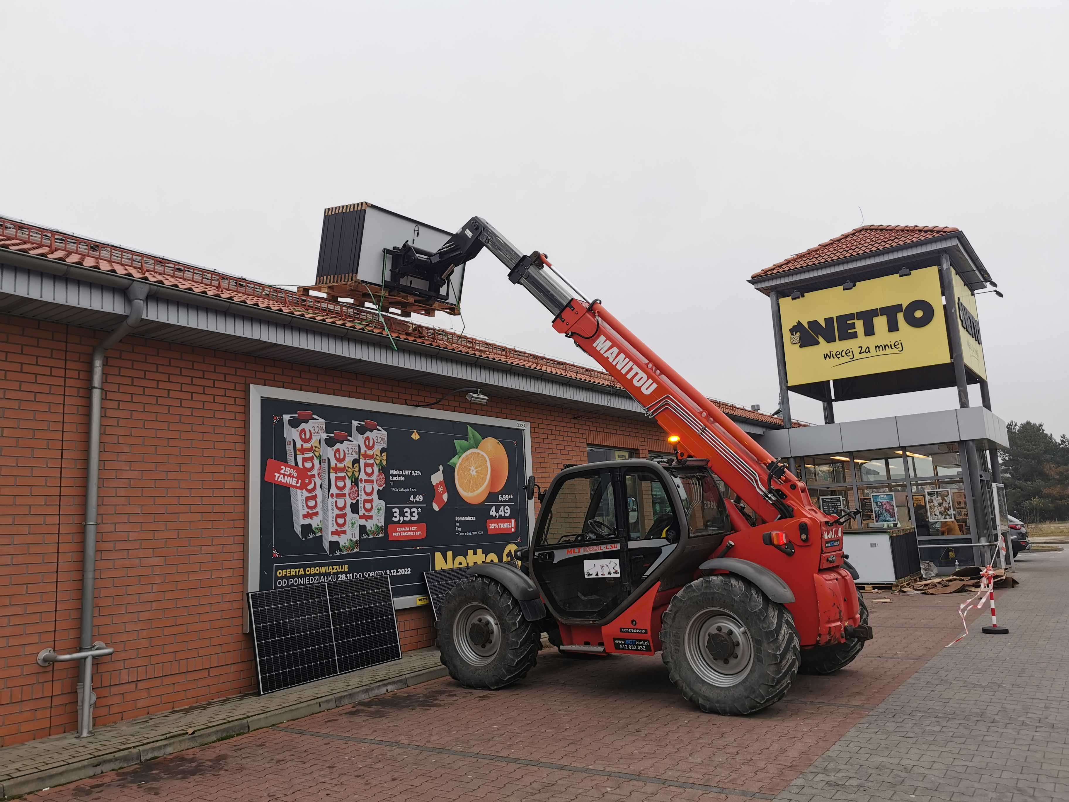 Wynajem ładowarka teleskopowa Manitou MRT zwyżka podnośnik minikoparka