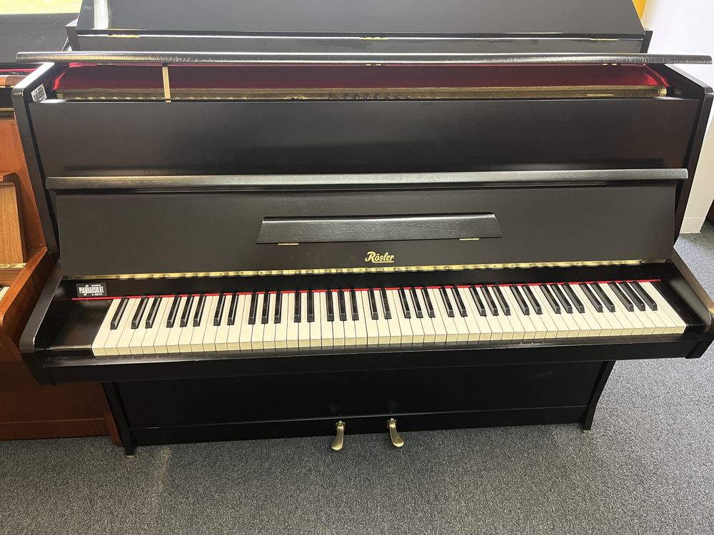 Pianino używane Rosler czarne półmat od stroiciela Transport