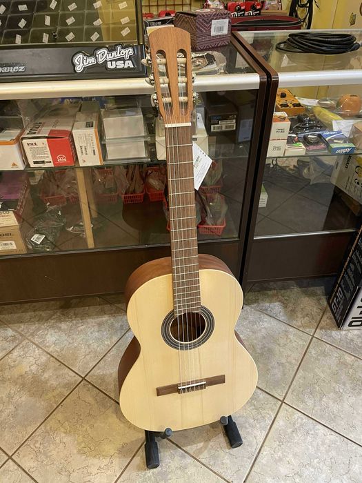 Gitara klasyczna Alhambra LAGANT hiszpańska 4/4