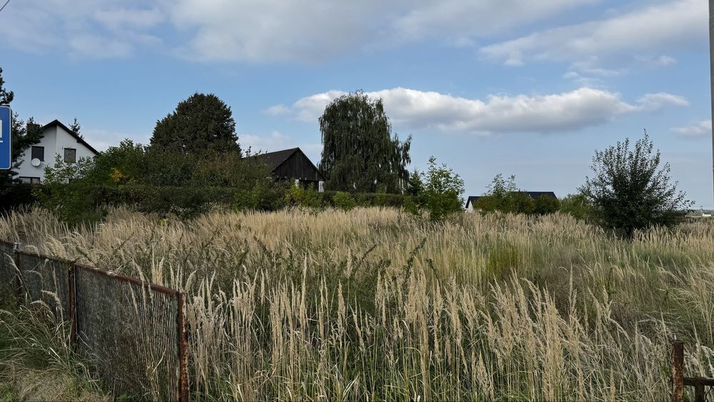 Działka Usługowo-Budowlna NR: 1915/9 przy DK81 19 A/ Media