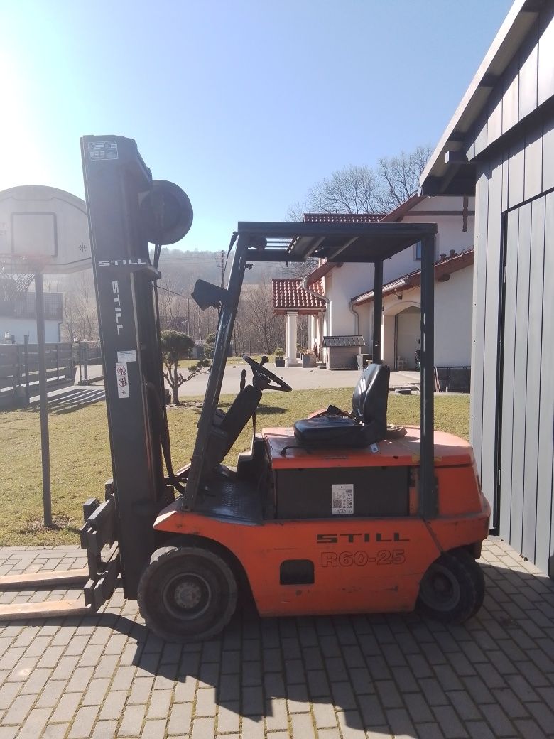 Wózek widłowy elektryczny Still