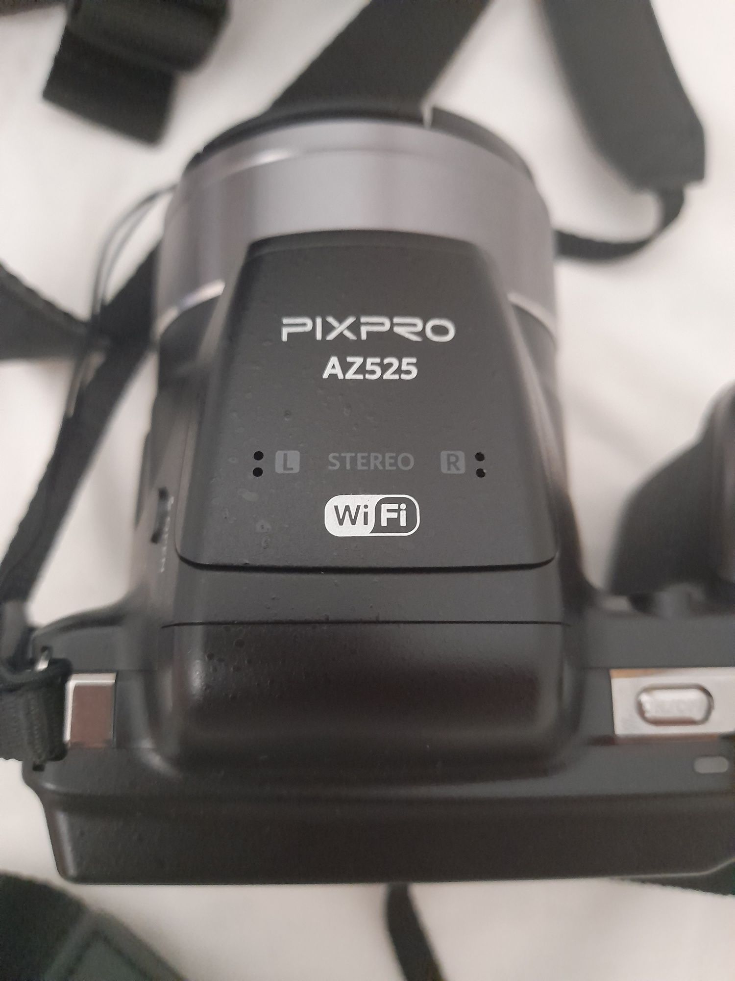 Máquina fotográfica pixpro Az 525