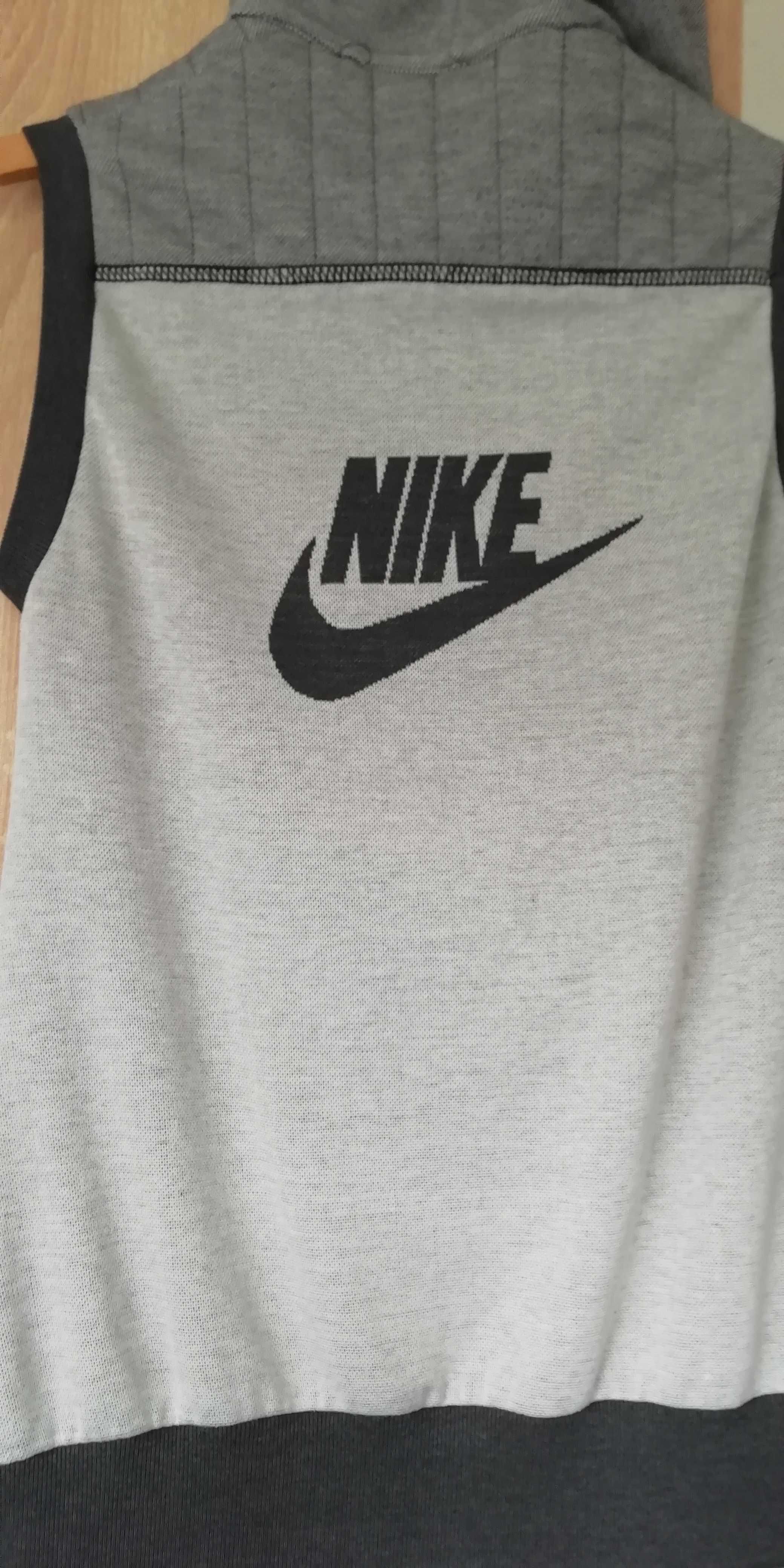 Nike sportowa kamizelka