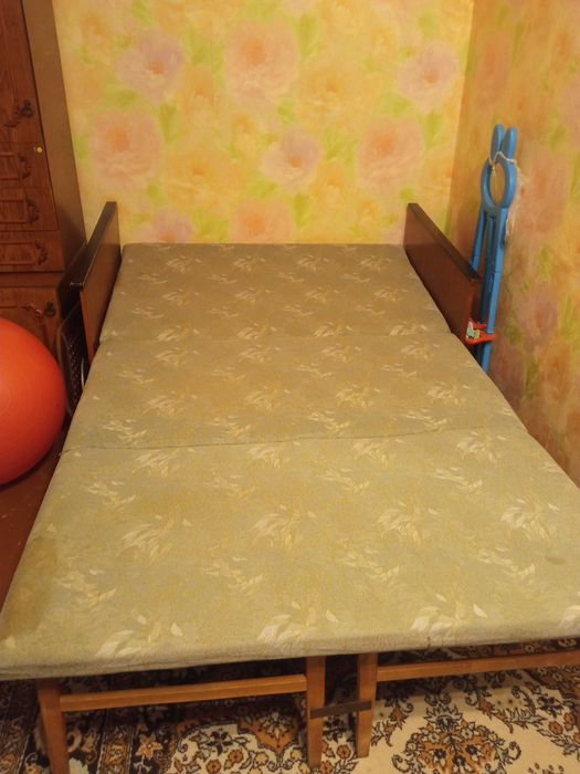 Складний диван малютка