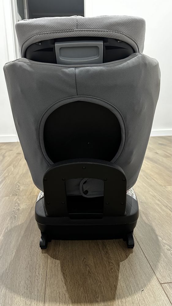 BabySafe Alaskan i-Size – kolor szar.