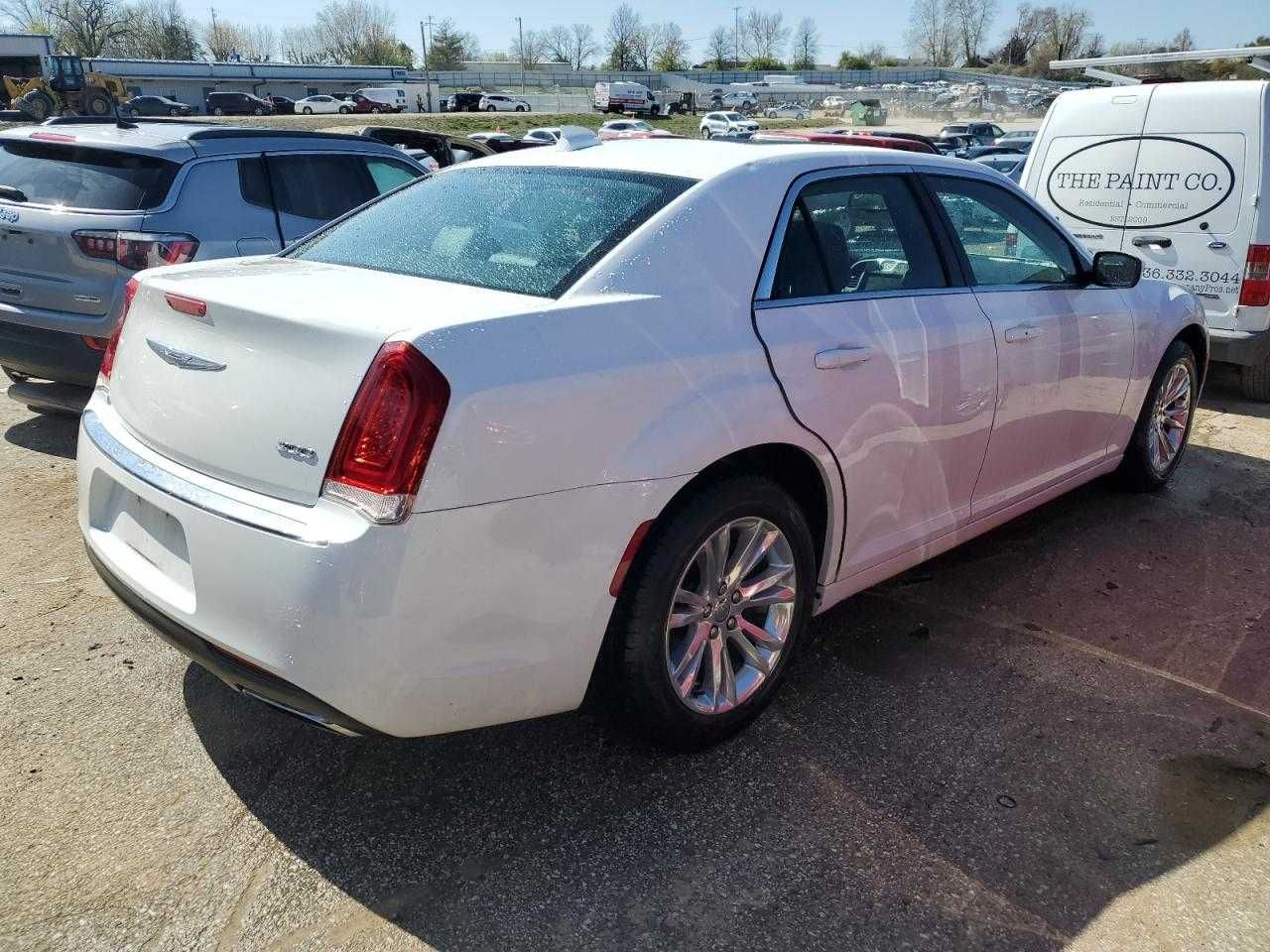 2016 Chrysler 300 Limited