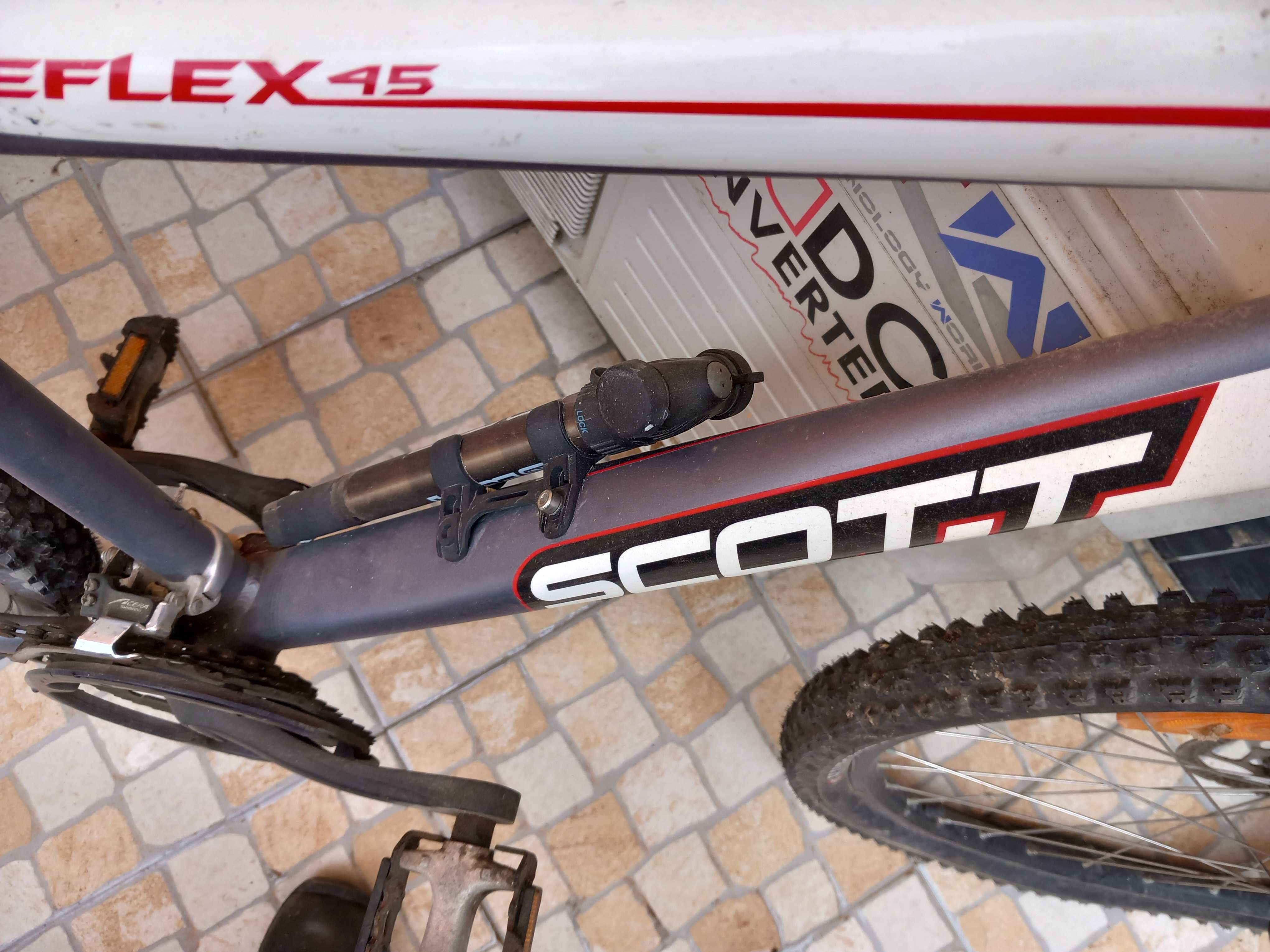 Tenho estas 3 bicicletas que não dou uso.