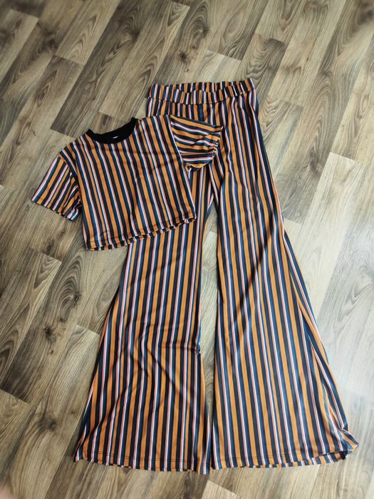 Розовый теплый спортивный костюм, костюм в полоску топ и палаццо, пижа