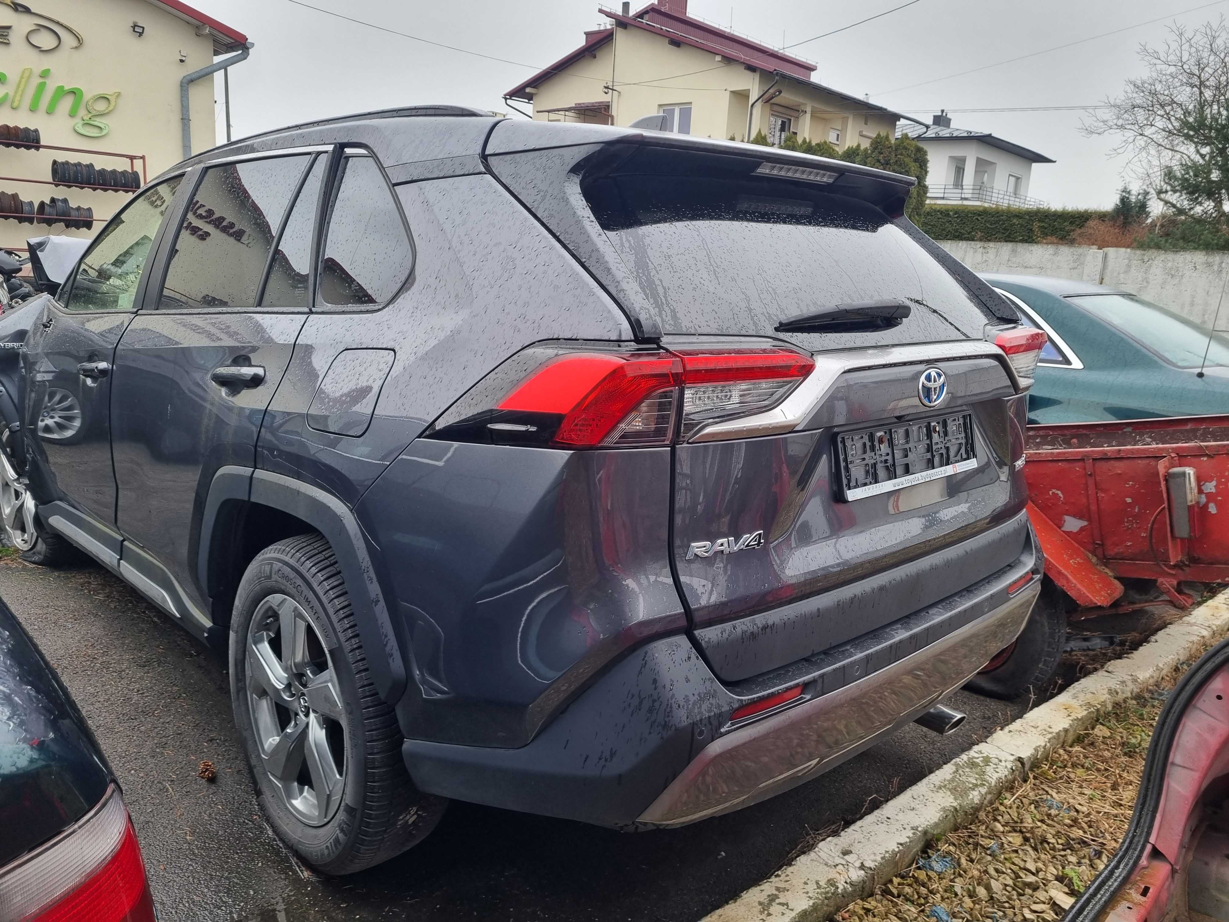 Toyota Rav4 hybryda 2019 na części