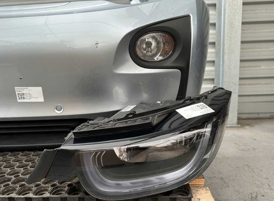 Бампер передній бмв i3 разборка запчасти оригинал bmw i3 i01 шрот