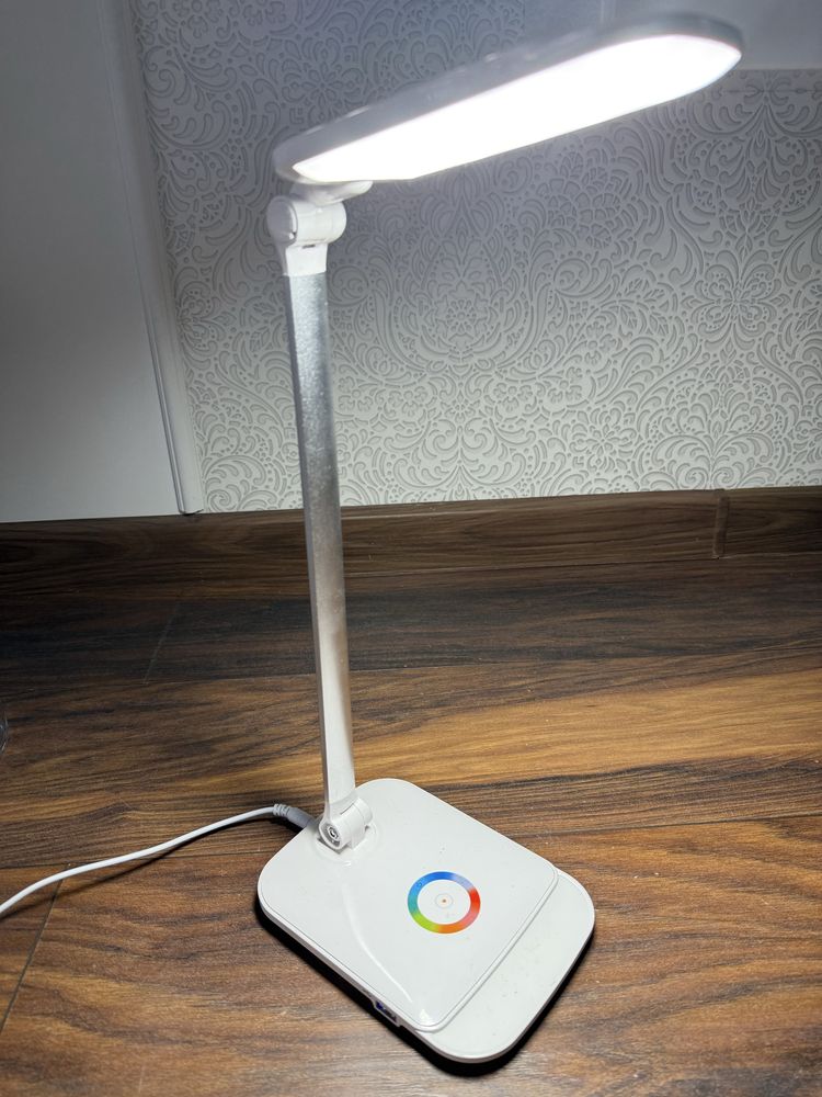 Lampka wielofunkcyjna led