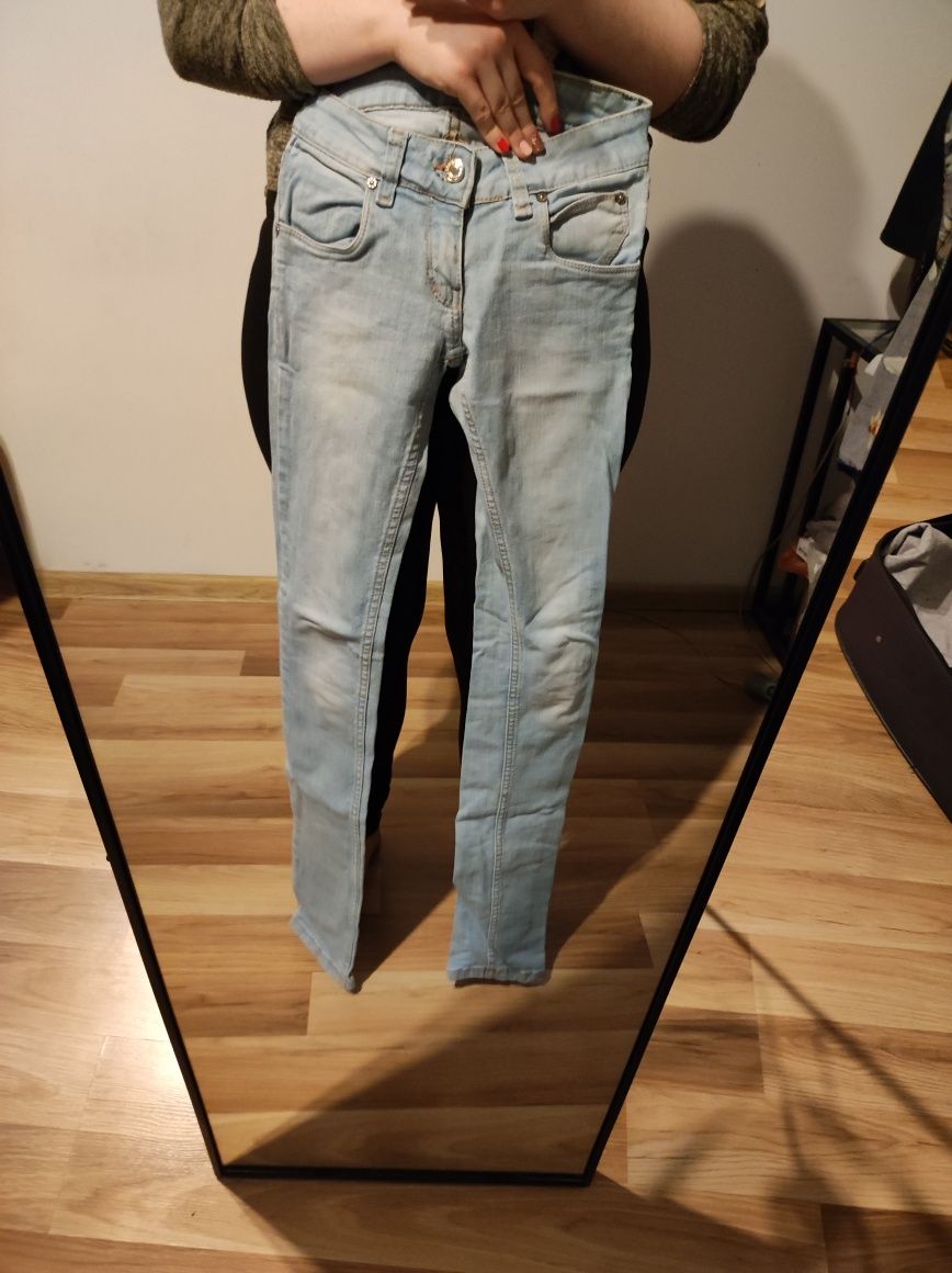 Jasne jeansy Levis