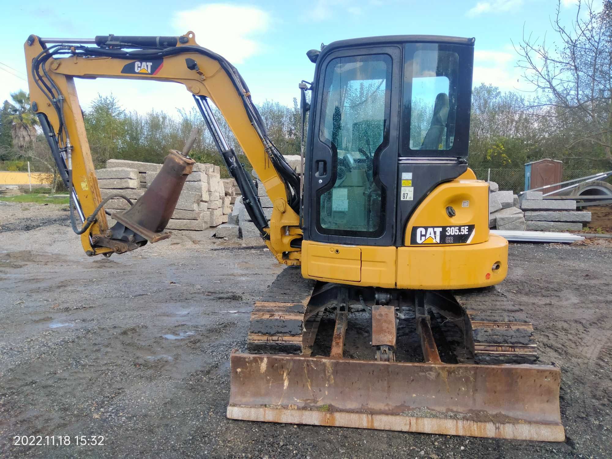 Caterpillar 305.5E