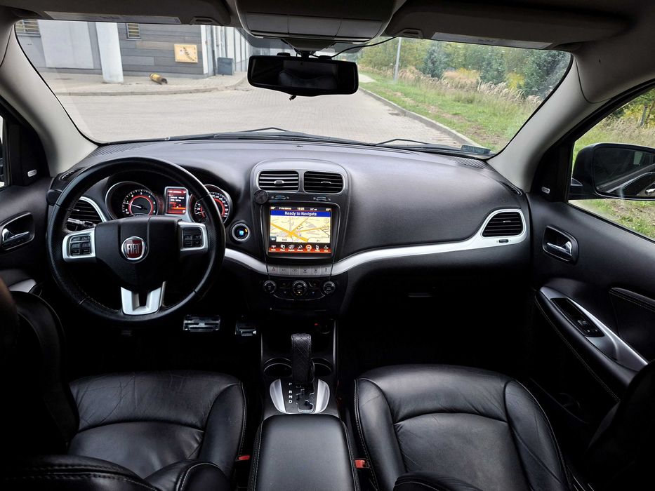 FIAT FREEMONT 2.0d 170KM*AUTOMAT*4x4*7-OSÓB*skóry*DVD*serwis*keyless