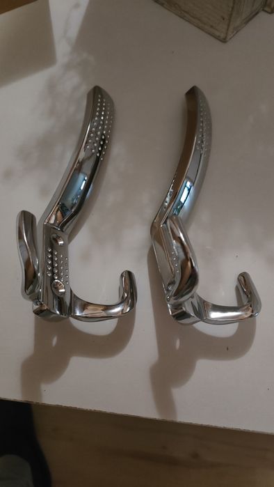 2 Nowe Metalowe Uchwyty Wieszaki na Ubrania 15x7,5 cm