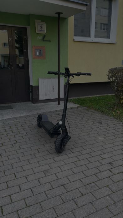 Sprzedam hulajnoge joyor s5 pro