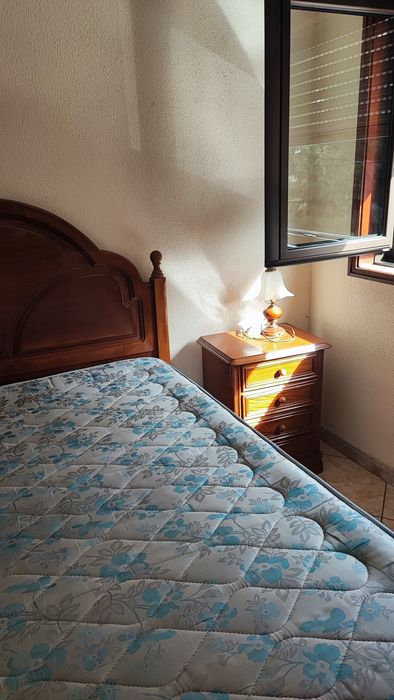 Mobília de quarto de extrema qualidade madeira mogno