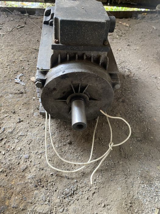 Електродвигун мото 1500 Вт ,1.5 кВт 1500оборотів