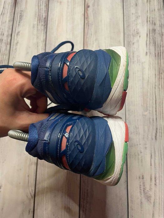 Кроссовки Asics Gel-Kayano 23