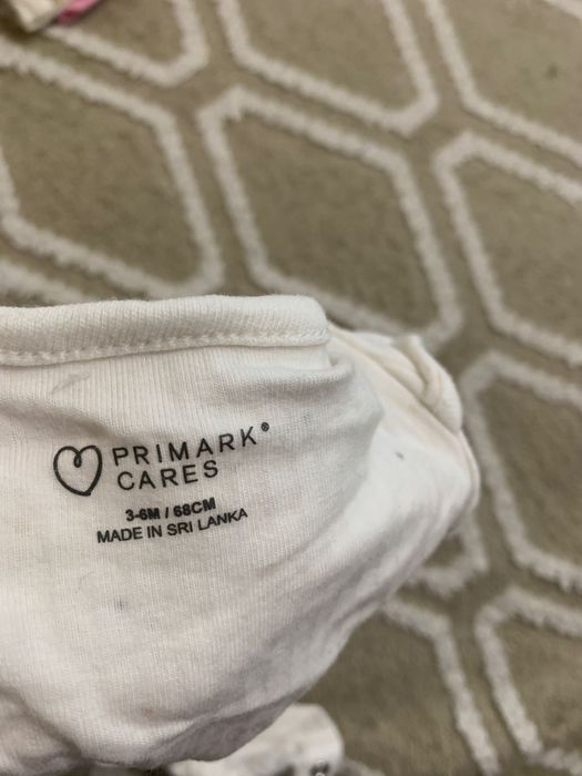 Речі на дівчинку