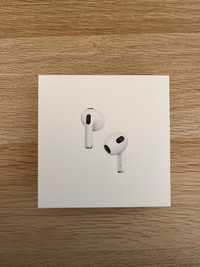 AirPods (3a geração) com Caixa de Carregamento Lightning - Selados