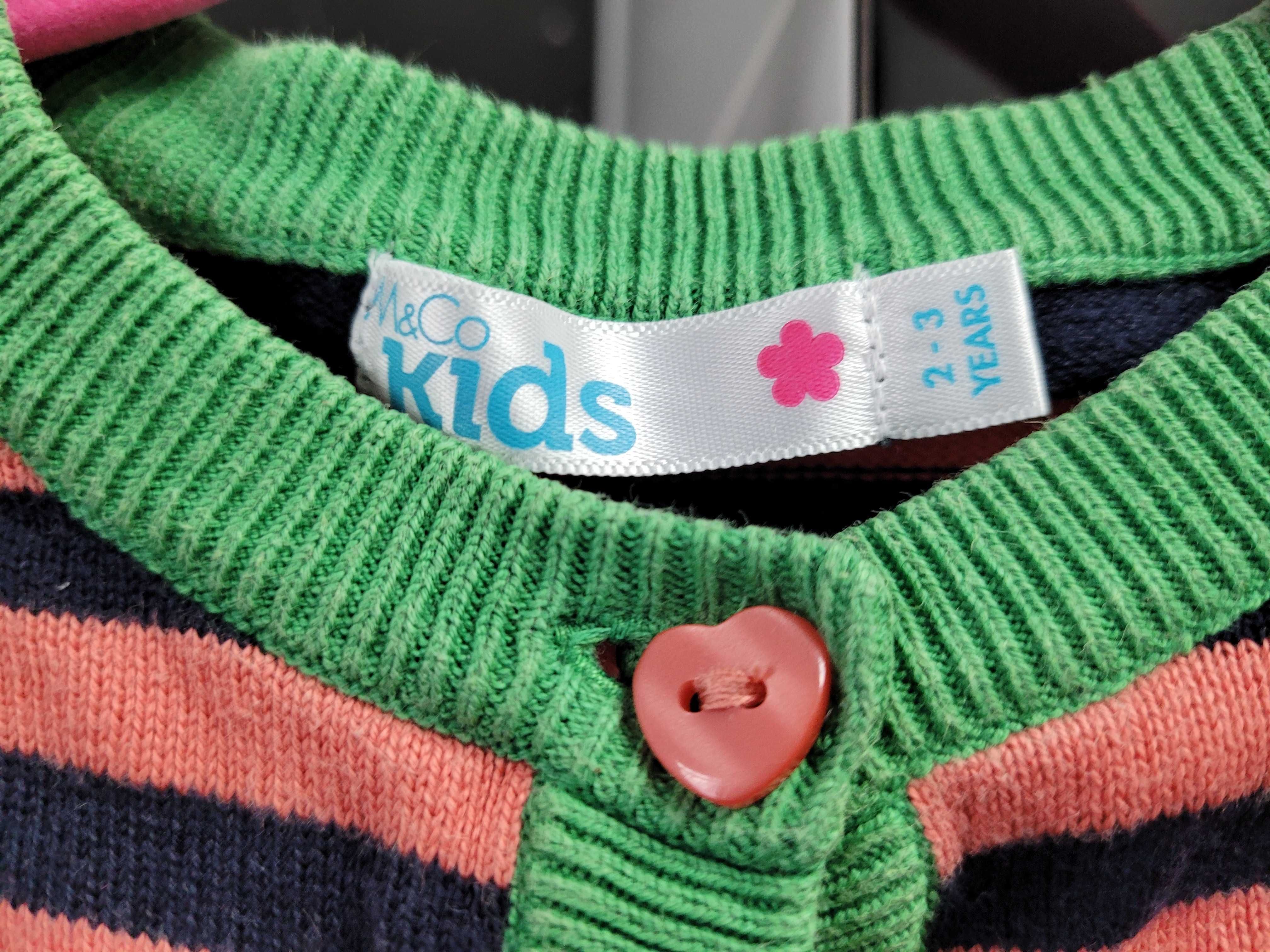 Sweterek M&Co Kids dla dziewczynki
