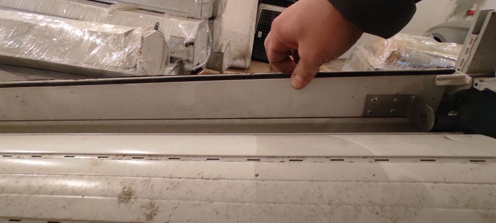 Brama garażowa 350*260 oraz inne; z napędem i  mechaniczne  dobry stan
