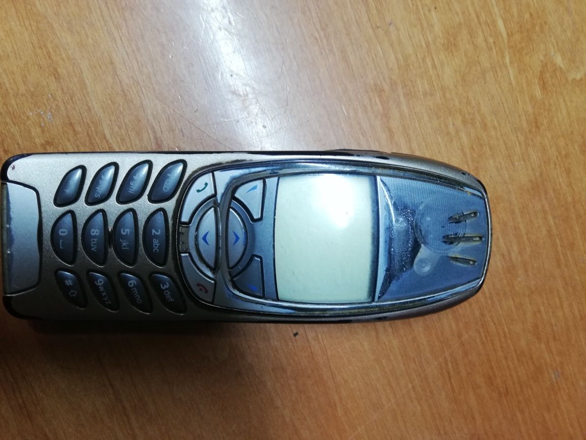 Telefon Nokia 6310i dwie sztuki