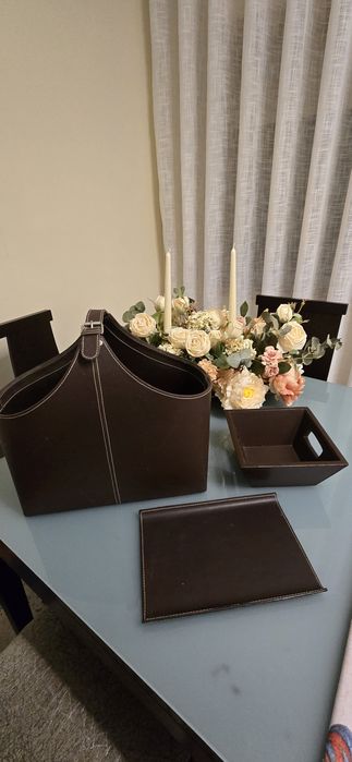 Conjunto de Revisteiro e Despeja Bolsos