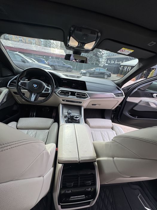 Автомобіль BMW X6 M50d M пакет