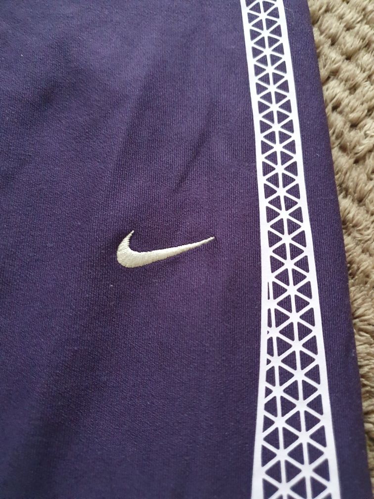 Женские лосины Nike
