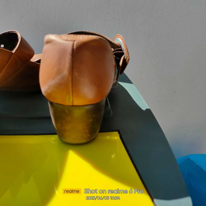 Sapatos usados de senhora