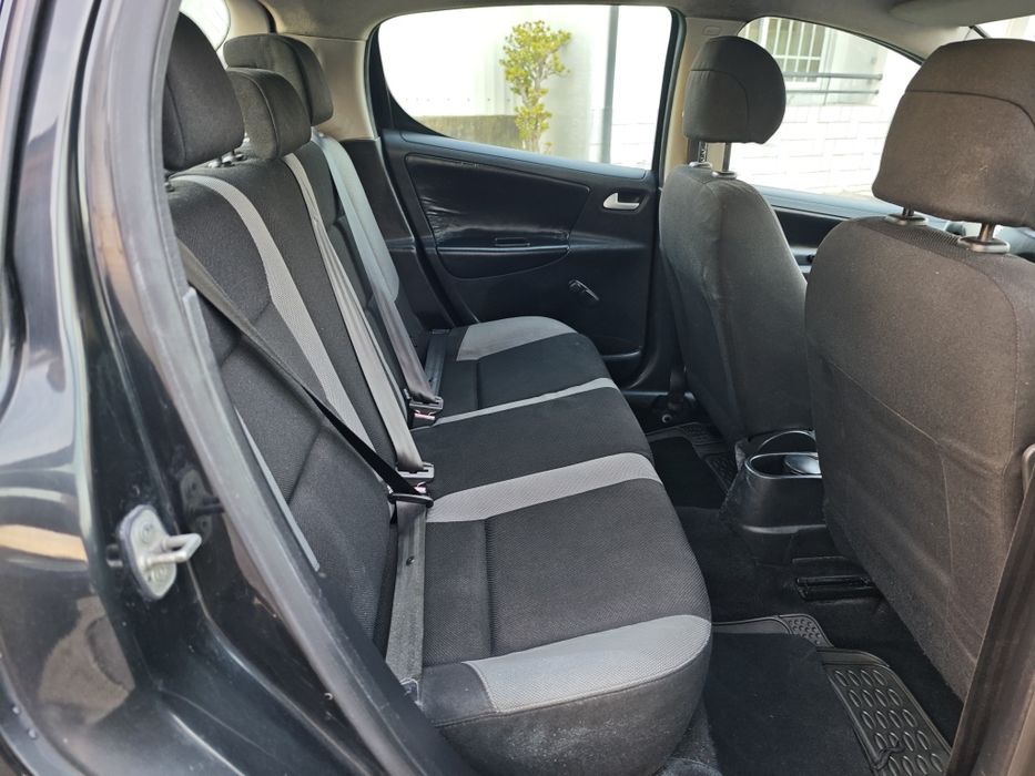 Peugeot 207 1.4 HDi 2006 Nacional impecável