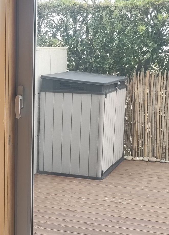Caixa de arrumação para jardim