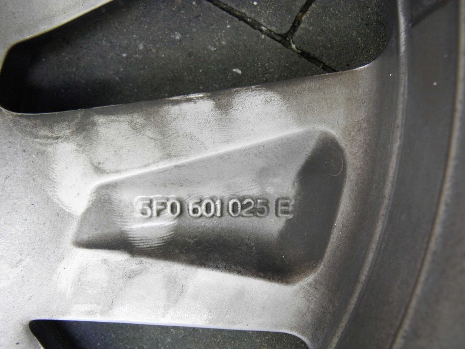 Felga 18 Seat Leon 5x112 ET51  5F0/601/025/E